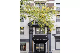201 W 74th St, New York City, NY 10023 - Photo 6