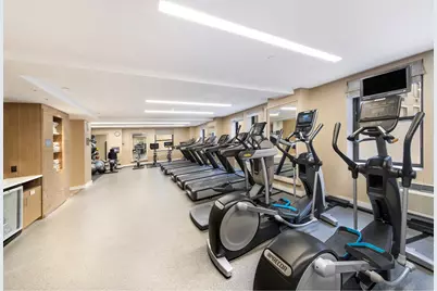 160 Central Park S #705, New York City, NY 10019 - Photo 14
