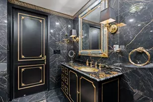 1600 Broadway, New York City, NY 10019 - Photo 12