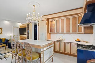 1600 Broadway, New York City, NY 10019 - Photo 4