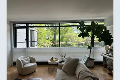 170 E End Avenue #2G, New York City, NY 10128 - Photo 2