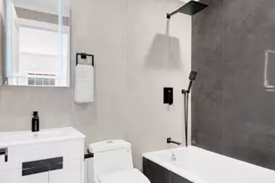 41-13 39th Pl, New York City, NY 11104 - Photo 6