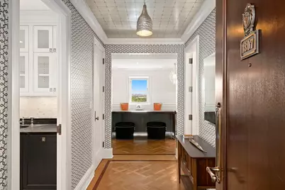1 Central Park S #1807, New York City, NY 10019 - Photo 12