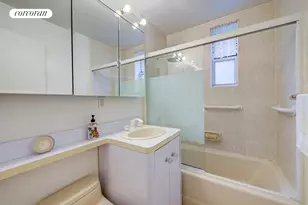 67-30 Clyde St, New York City, NY 11375 - Photo 22