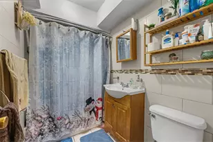 69-53 Thursby Ave, New York City, NY 11692 - Photo 16