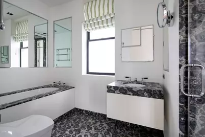 784 Park Avenue #PHC, New York City, NY 10021 - Photo 20