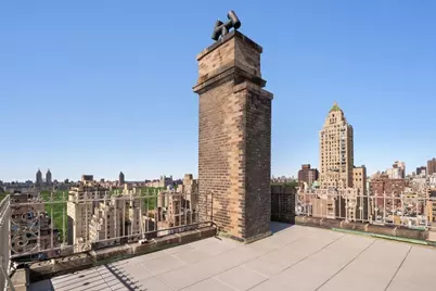 784 Park Avenue #PHC, New York City, NY 10021 - Photo 28