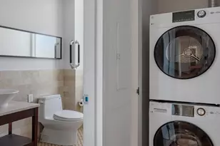 640 W 237th St, New York City, NY 10463 - Photo 26