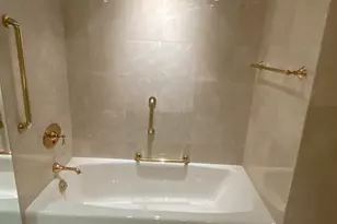 271-10 Grand Central Pkwy, New York City, NY 11005 - Photo 18