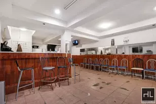 2724 Clarendon Rd, New York City, NY 11226 - Photo 6