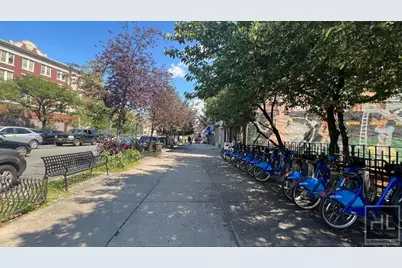 390 Rugby Road #L1, New York City, NY 11226 - Photo 28