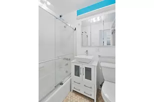 146 W 82 St, New York City, NY 10024 - Photo 32