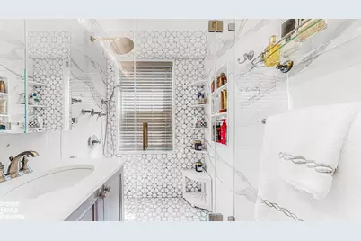 345 E 80th Street #19EF, New York City, NY 10075 - Photo 24