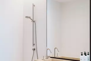 100 E 53rd St, New York City, NY 10022 - Photo 10