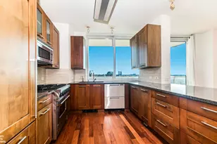 640 W 237th St, New York City, NY 10463 - Photo 24