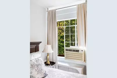 25 Tudor City Place #315, New York City, NY 10017 - Photo 4