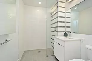 21 E 1st St, New York City, NY 10003 - Photo 4