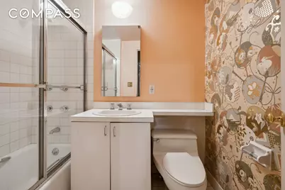 12 Beekman Place #2F, New York City, NY 10022 - Photo 4