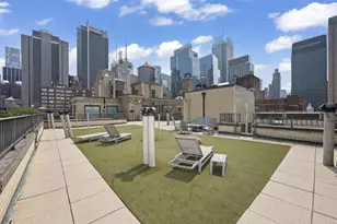 325 W 45th St, New York City, NY 10036 - Photo 10