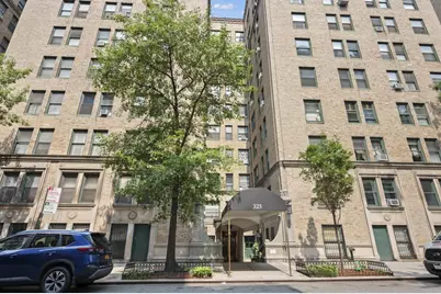325 W 45th Street #403-A, New York City, NY 10036 - Photo 16