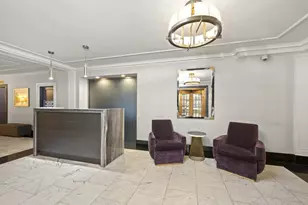 325 W 45th St, New York City, NY 10036 - Photo 8