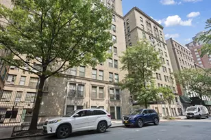 325 W 45th St, New York City, NY 10036 - Photo 16