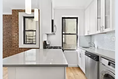 21-48 35th Street #4-C, New York City, NY 11105 - Photo 2