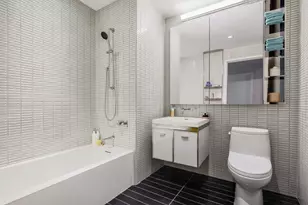 252 South St, New York City, NY 10002 - Photo 12