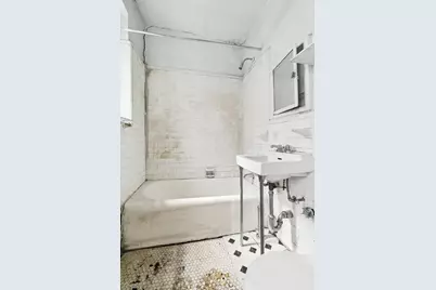 741 W End Avenue #4-B, New York City, NY 10025 - Photo 10