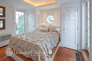 74 W 68th St, New York City, NY 10023 - Photo 6