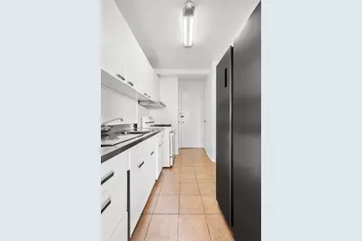 3 Fordham Hill Oval #8F, New York City, NY 10468 - Photo 8