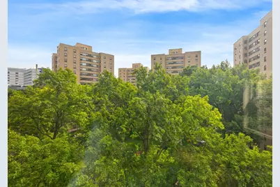 3 Fordham Hill Oval #8F, New York City, NY 10468 - Photo 6