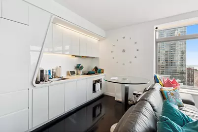 123 Washington Street #39A, New York City, NY 10006 - Photo 4