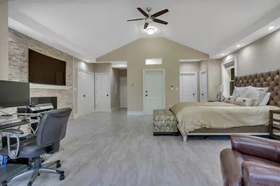 5 Boulevard, New York City, NY 11357 - Photo 28