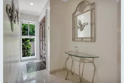 5 Boulevard, New York City, NY 11357 - Photo 18