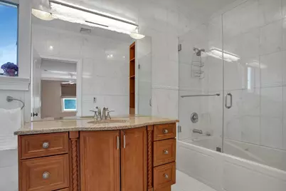5 Boulevard, New York City, NY 11357 - Photo 38
