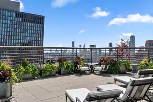 415 E 37th St, New York City, NY 10016 - Photo 16