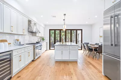 34 Madison Street, New York City, NY 11238 - Photo 4