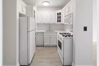 172-70 Highland Avenue #6M, New York City, NY 11432 - Photo 8