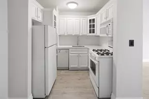 172-70 Highland Ave, New York City, NY 11432 - Photo 8