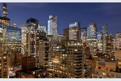 100 United Nations Plaza #20E, New York, NY 10017 - Photo 22