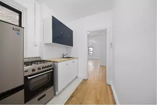 172 Delancey St, New York City, NY 10002 - Photo 2