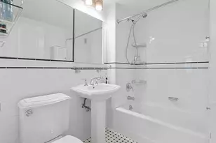 300 W 135th St, New York City, NY 10030 - Photo 8