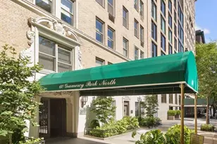60 Gramercy Park N, New York City, NY 10010 - Photo 18