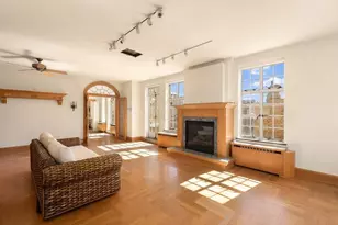 60 Gramercy Park N, New York City, NY 10010 - Photo 2