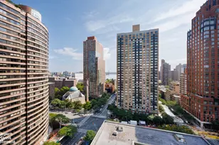 166 E 96th St, New York City, NY 10128 - Photo 10