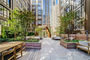 215 E 19th St, New York City, NY 10003 - Photo 10