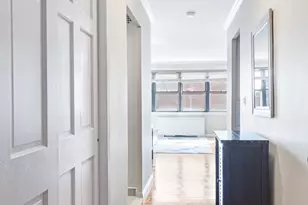 201 E 28th St, New York City, NY 10016 - Photo 4