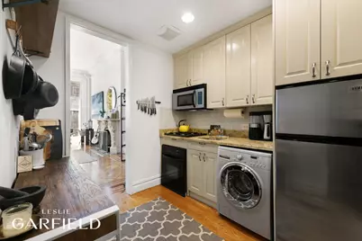 27 W 9th Street, New York City, NY 10011 - Photo 6