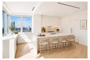 212 W 72nd St, New York City, NY 10023 - Photo 4